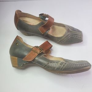 Pikolinos shoes size 38